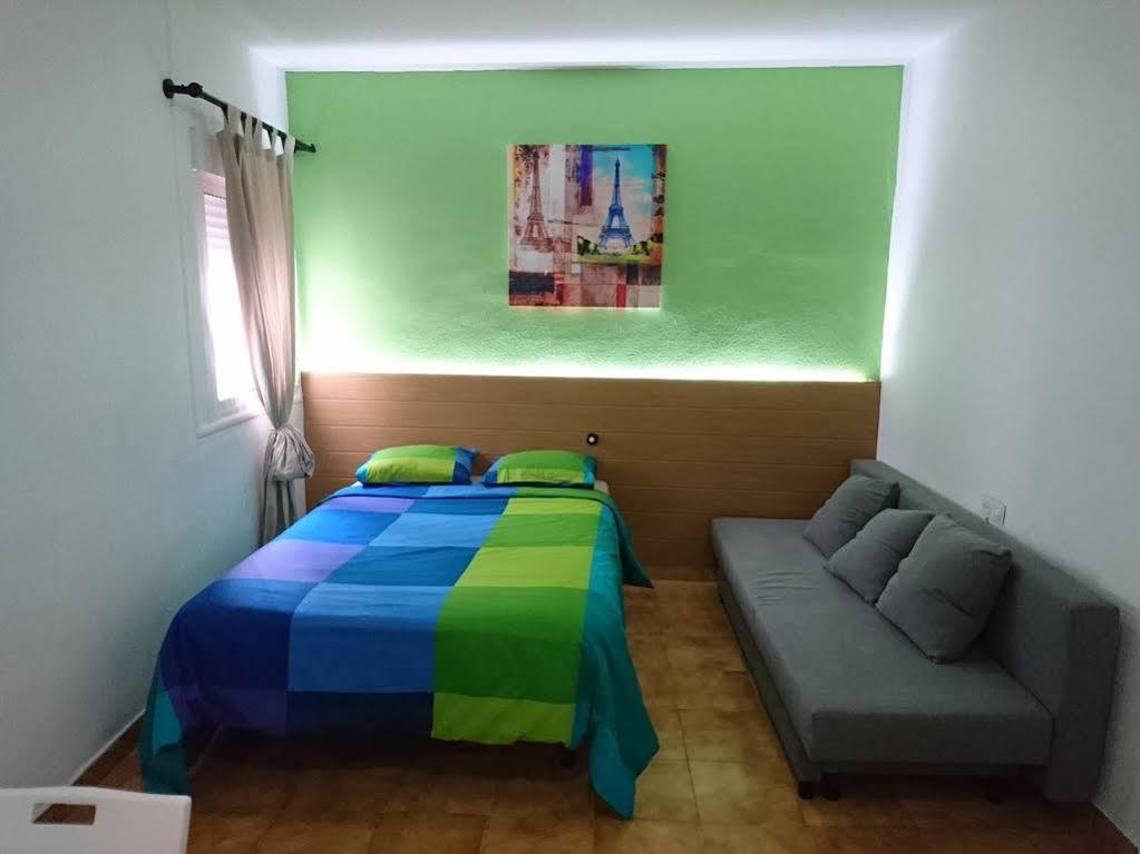 Netherlands Apartments Madrid Eksteriør billede
